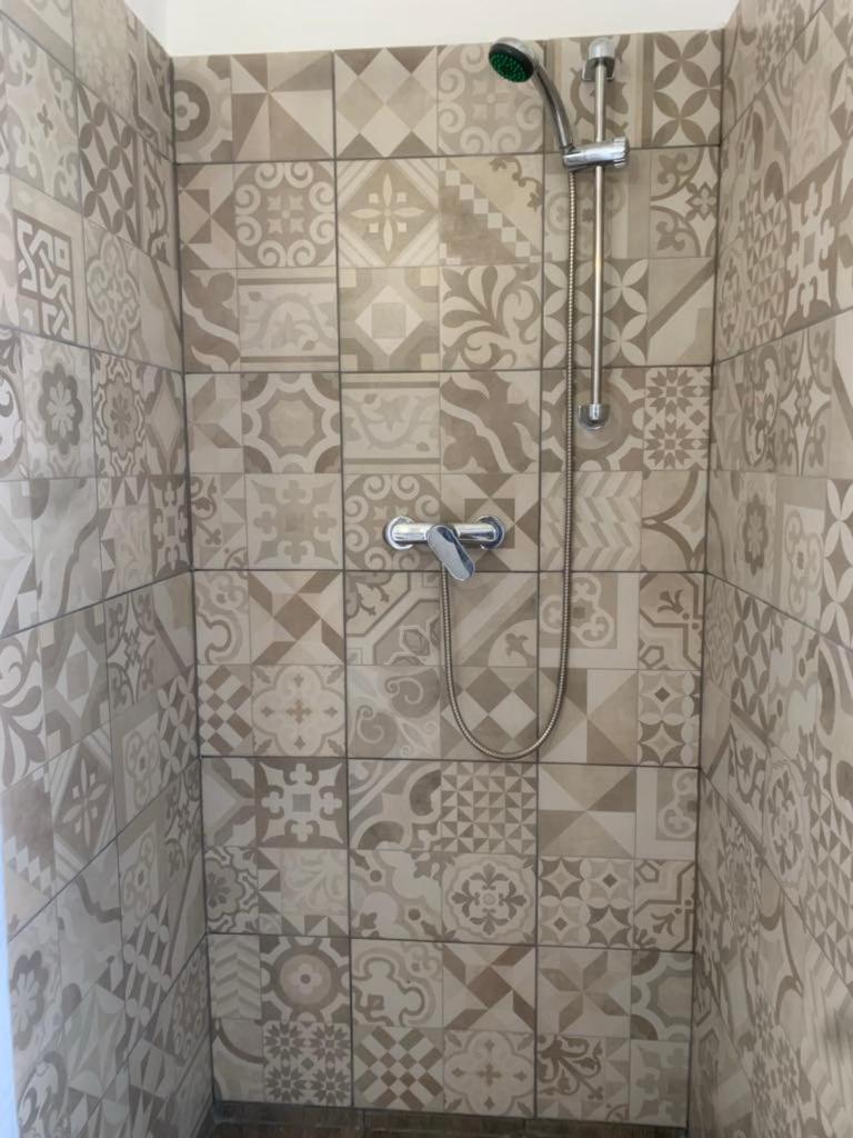 Csipkehaz Kisapati Apartment Luaran gambar